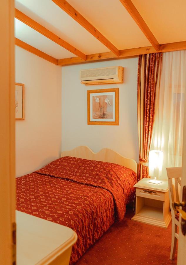 Hotel&Restaurant Se-Mi Veliko Trgovišće Exteriér fotografie