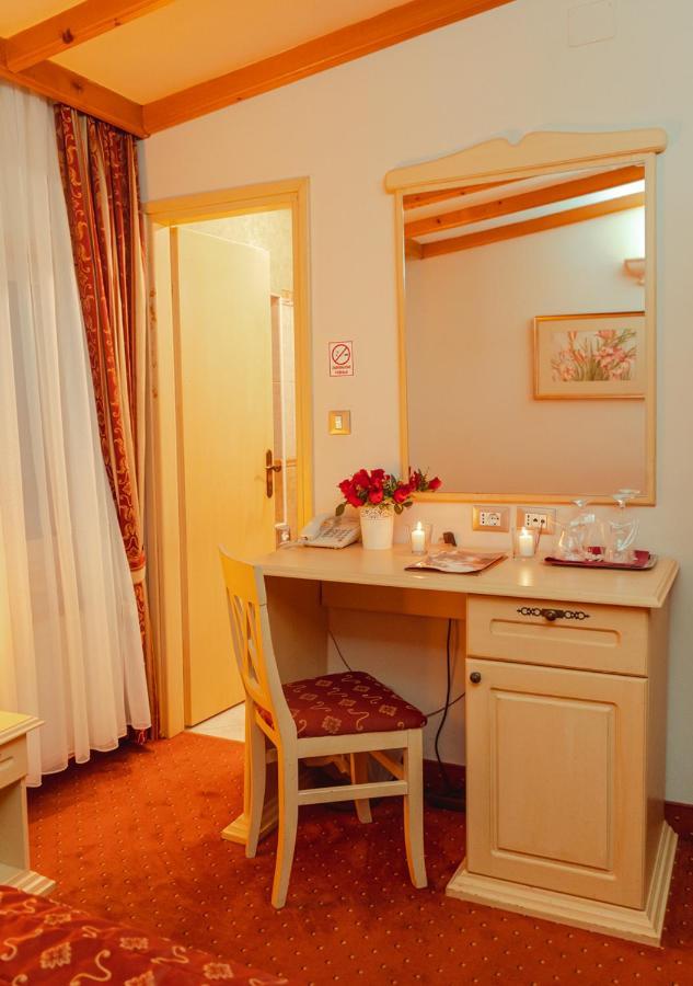 Hotel&Restaurant Se-Mi Veliko Trgovišće Exteriér fotografie